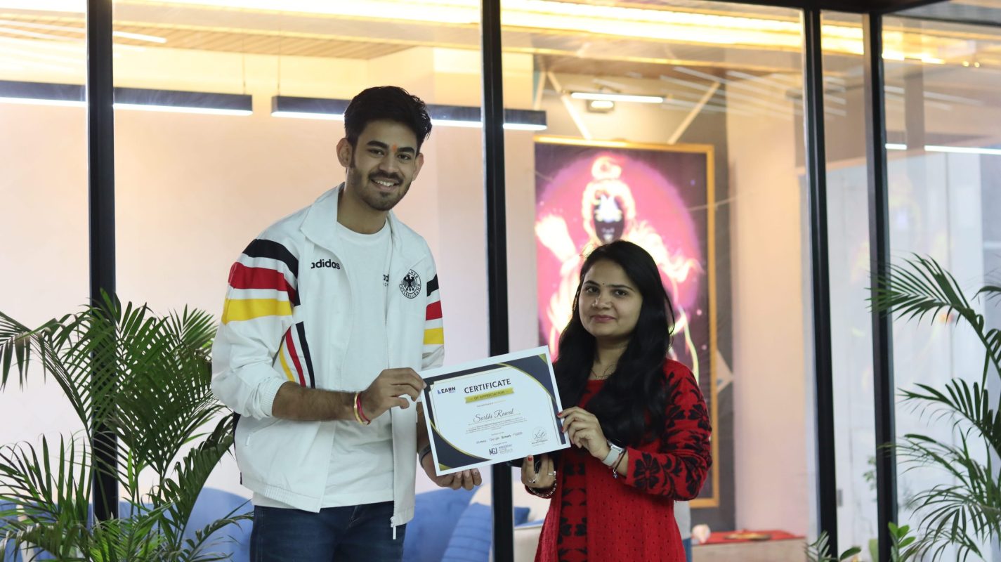 LearnMize Bhopal students during certification