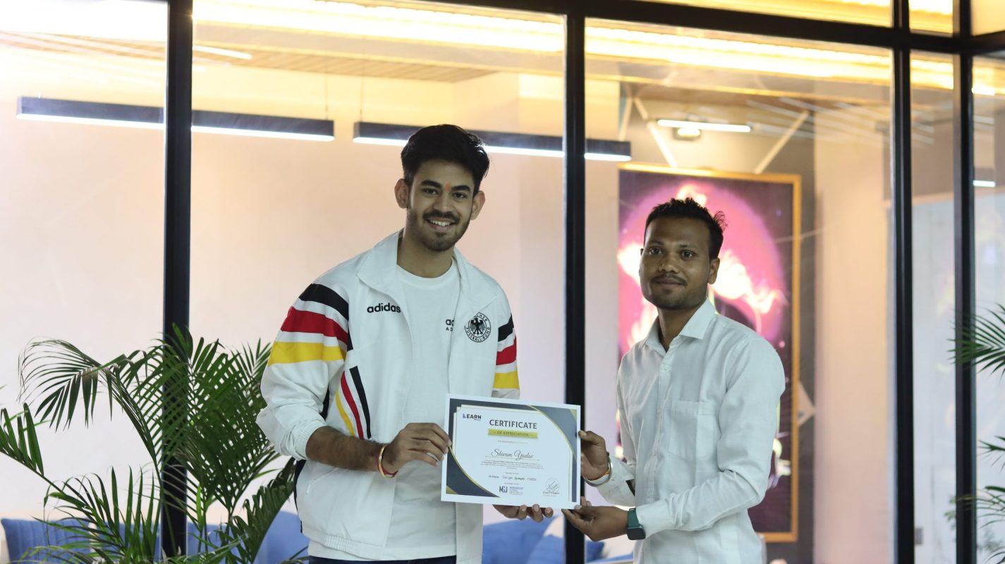 LearnMize Bhopal students during certification