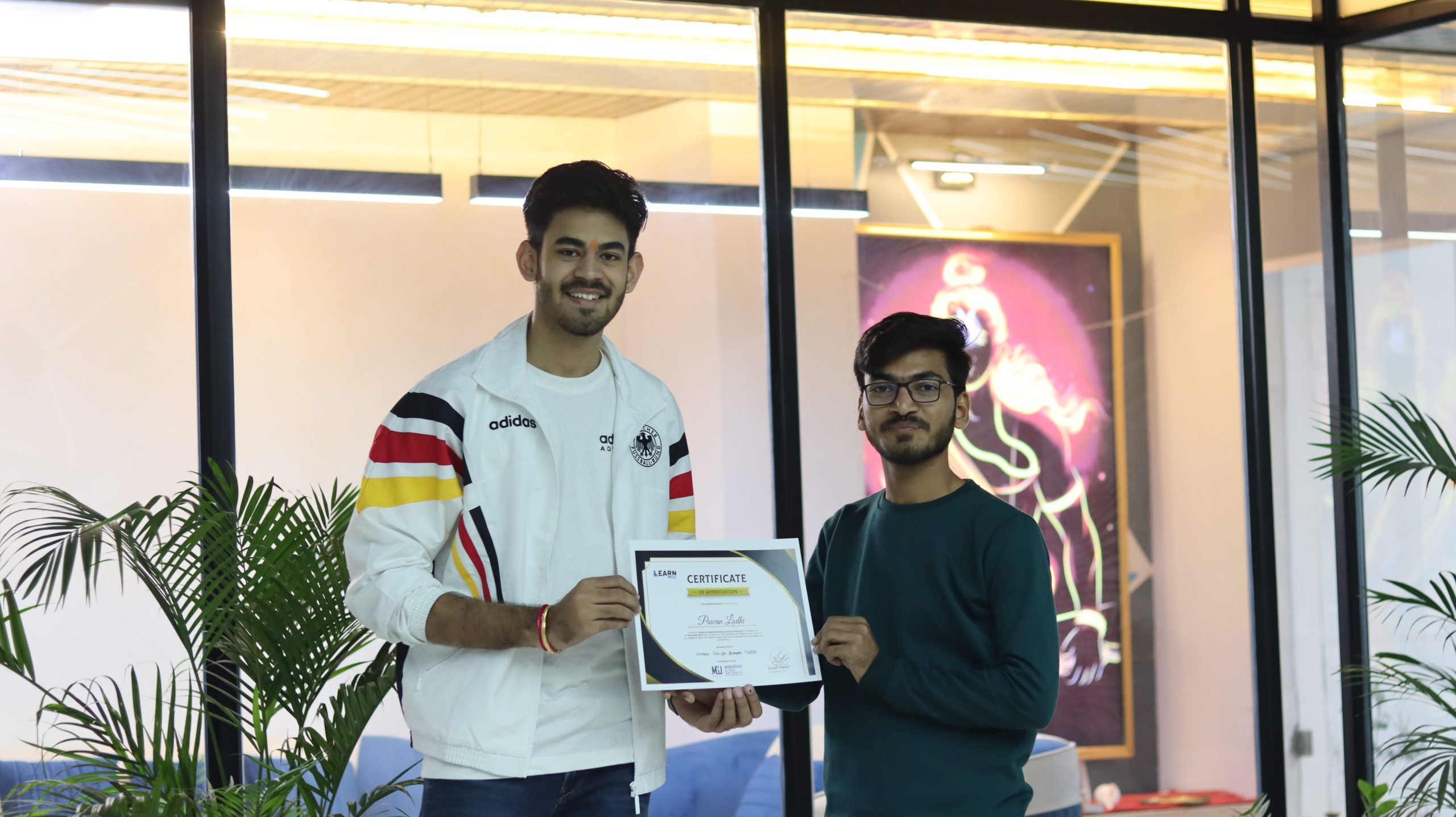 LearnMize Bhopal students during certification